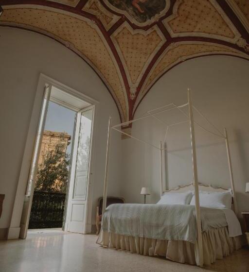 اتاق لوکس با چشم‌انداز شهر, Relais Monastero Santa Teresa  Albergo Diffuso