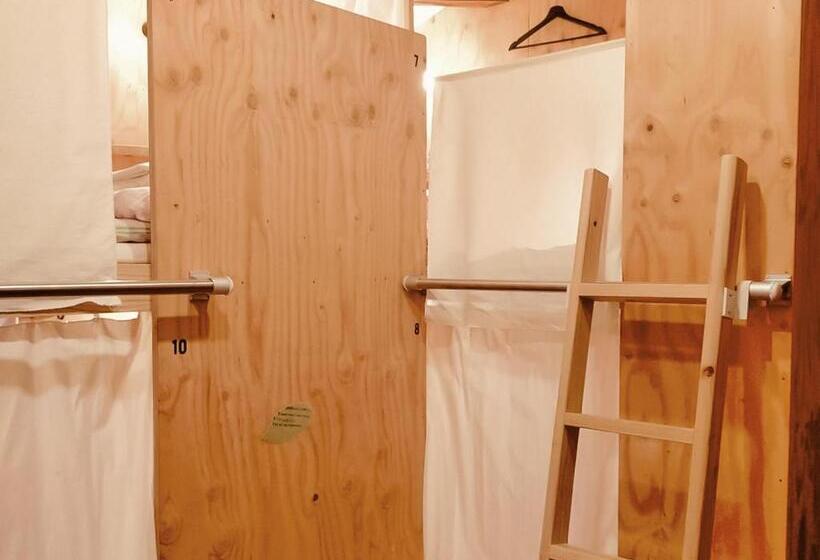 经济四人间 - 带共用浴室, Saga International Guesthouse Hagakure