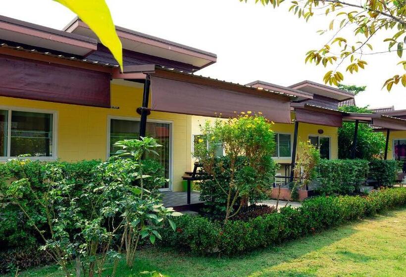 Номер Стандарт, Baan Sin Suk