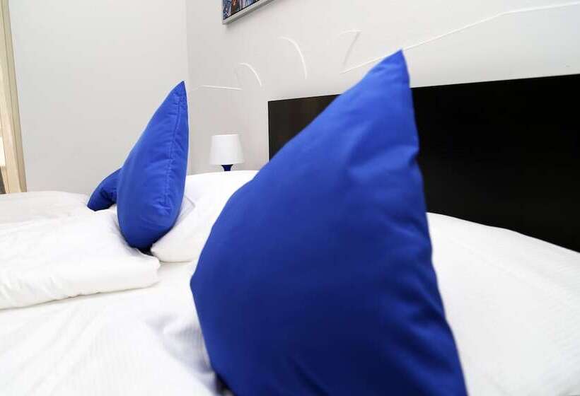 اتاق استاندارد سه نفره, Main Hotel Frankfurt City