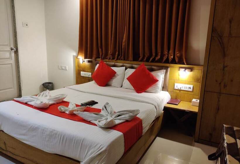 Номер Superior, Grandeur Near Mumbai International Airport