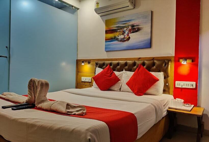 Номер Superior, Grandeur Near Mumbai International Airport