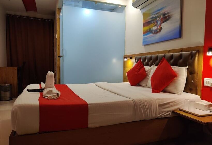 Номер Superior, Grandeur Near Mumbai International Airport