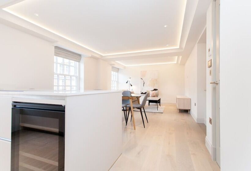 Апартаменты 3 Спальни, Hope House Residences By Aeria Apartments