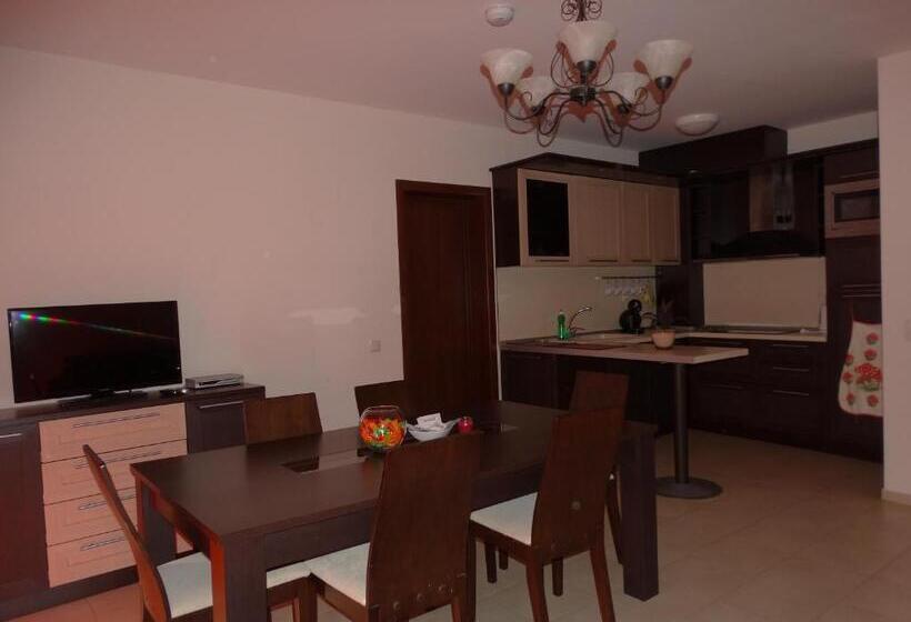 شقة غرفتين, Chateau Del Marina Apart Complex
