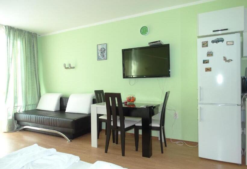 إستوديو قياسى مطل على البحر, Chateau Del Marina Apart Complex