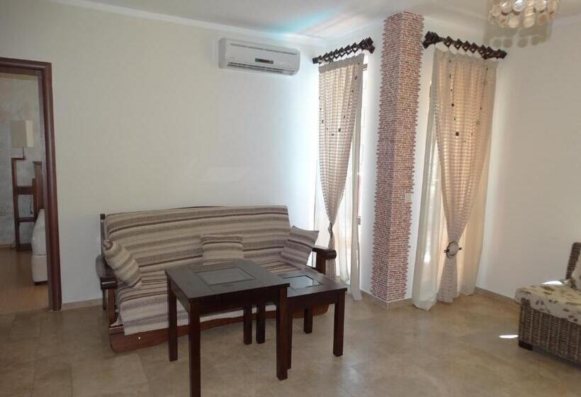 شقة غرفة واحدة, Chateau Del Marina Apart Complex