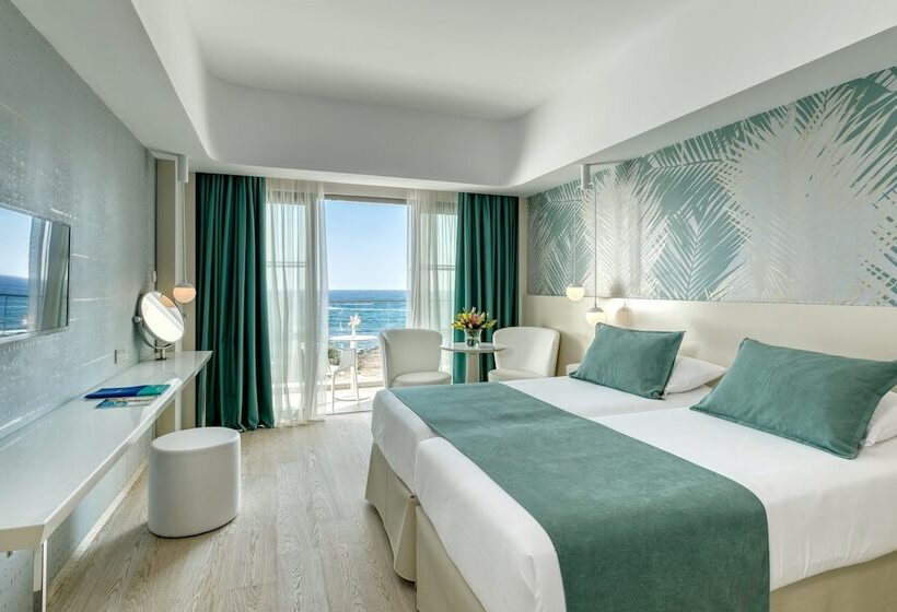 اتاق سوپریور با چشم‌انداز دریا, Ivi Mare   Designed For Adults By Louis Hotels
