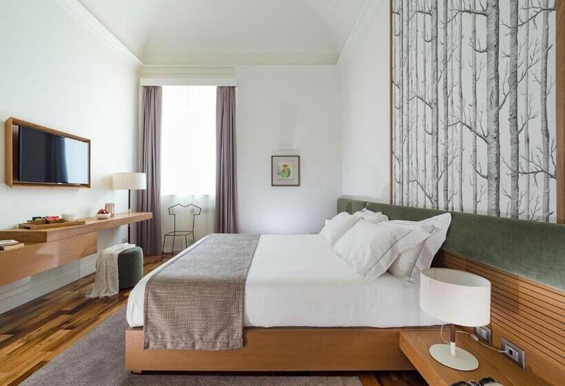 اتاق سوپریور, Relais San Giuliano