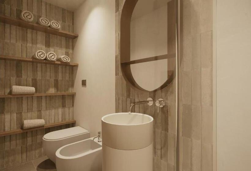 سوئیت جونیور خانوادگی, Relais San Giuliano