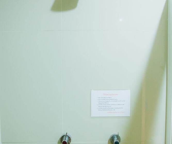 Номер Стандарт Трехместный, Km Hotel Chiang Mai