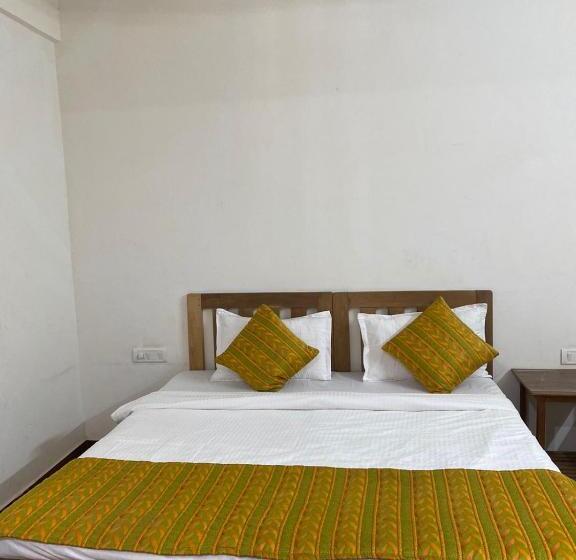Quarto Estandar, Calangute Beach Palms