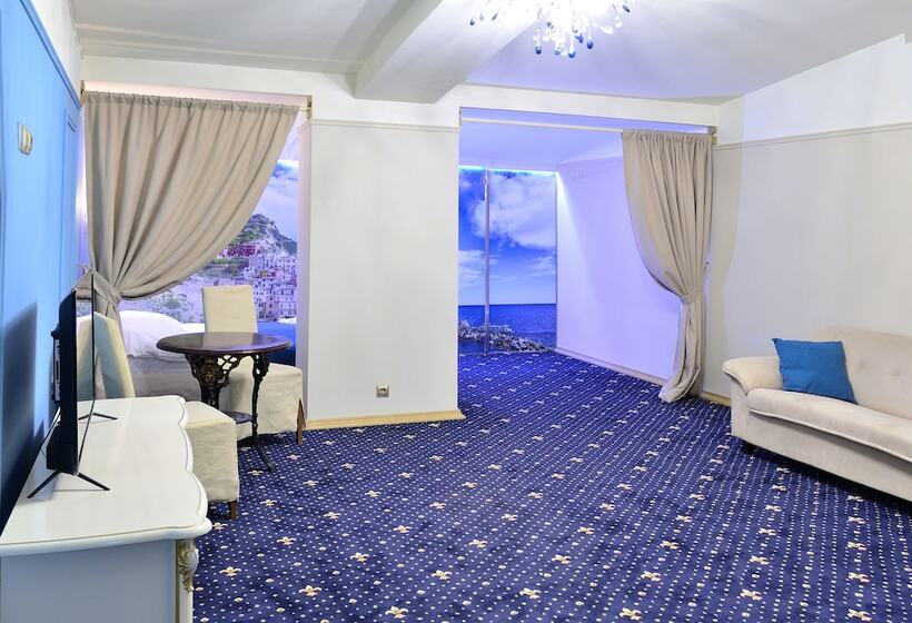 اتاق سوپریور سه تخته, Spa Hotel Ingerburgskiy