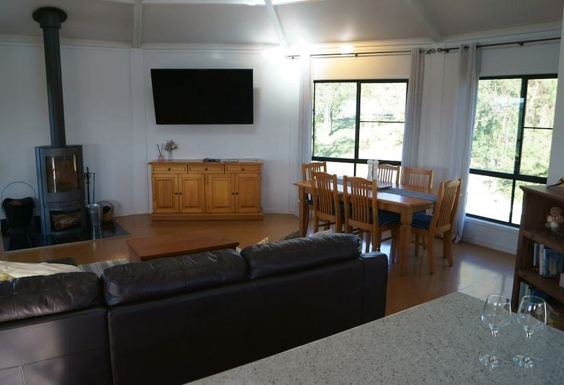 침실 3개 주택, A Stanthorpe Getaway