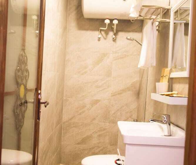 اتاق استاندارد, Chaozhou Hello Inn