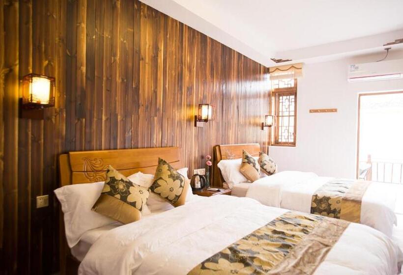 اتاق استاندارد با بالکن, Chaozhou Hello Inn