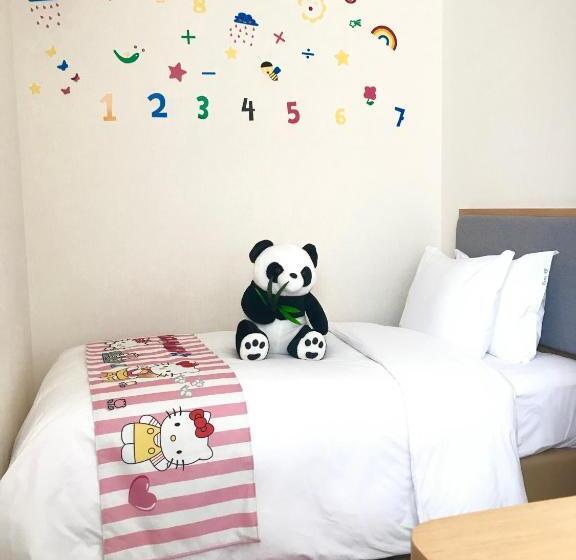 패밀리 룸, Holiday Inn Express Ya An City Center By Ihg