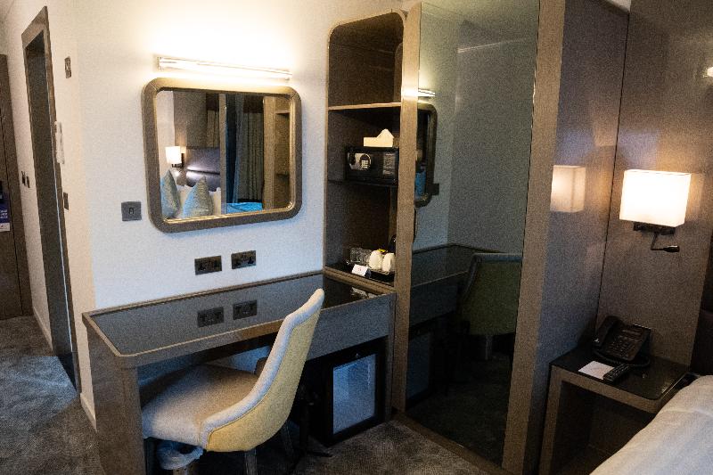 Номер Стандарт, Atrium Hotel Heathrow