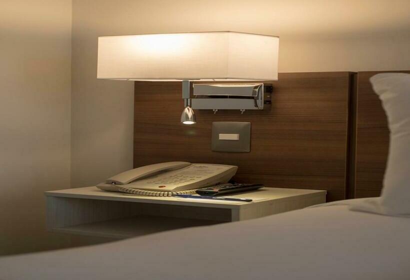 غرفة قياسية, Microtel Inn & Suites By Wyndham San Luis Potosi