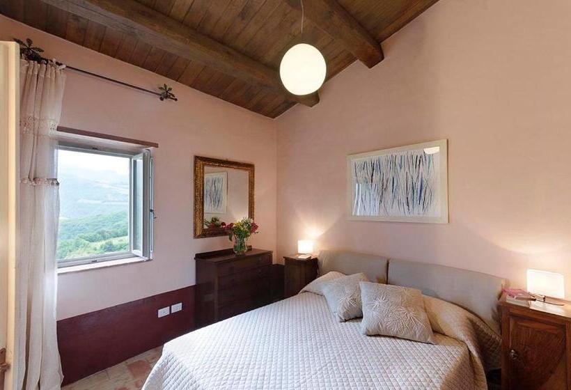 Family Suite, Castello Di Postignano Relais
