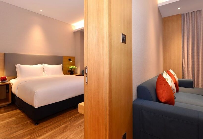 套房, Holiday Inn Express Luanchuan, An Ihg