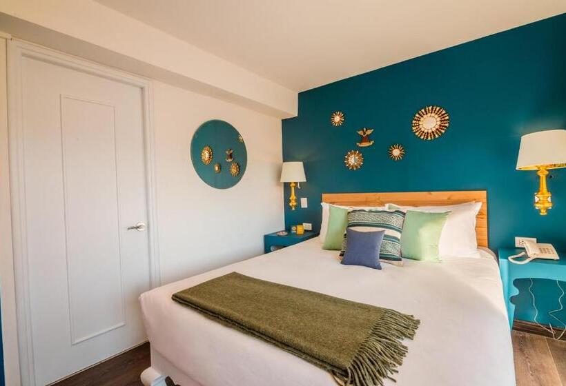Quarto Superior, Tariq Boutique