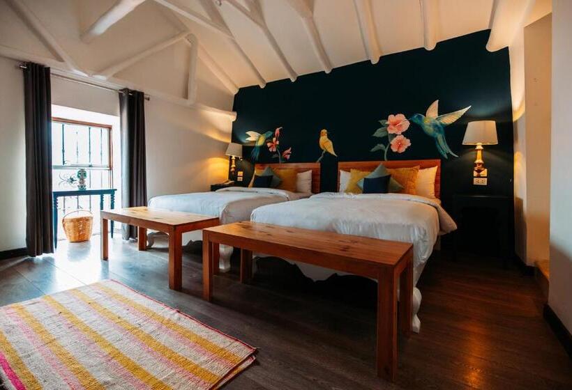 Quarto Estandar, Tariq Boutique