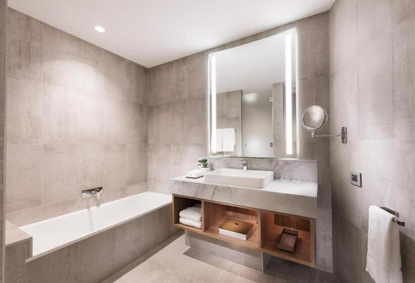 غرفة كلوب سرير كينج, The Westin Brisbane