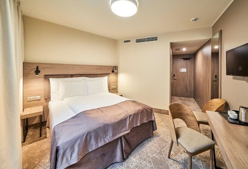 اتاق استاندارد یک نفره, Wellton Riverside Spa