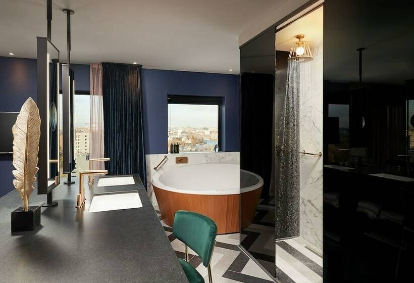 Penthouse Suite, Van Der Valk Hotel Amsterdam   Amstel