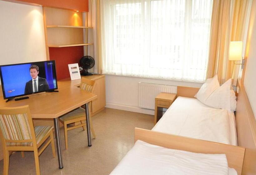 Номер Economy, Kolpinghaus Linz