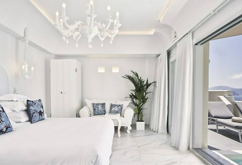 Люкс с Бассейном, Canaves Oia Suites   Small Luxury Hotels Of The World