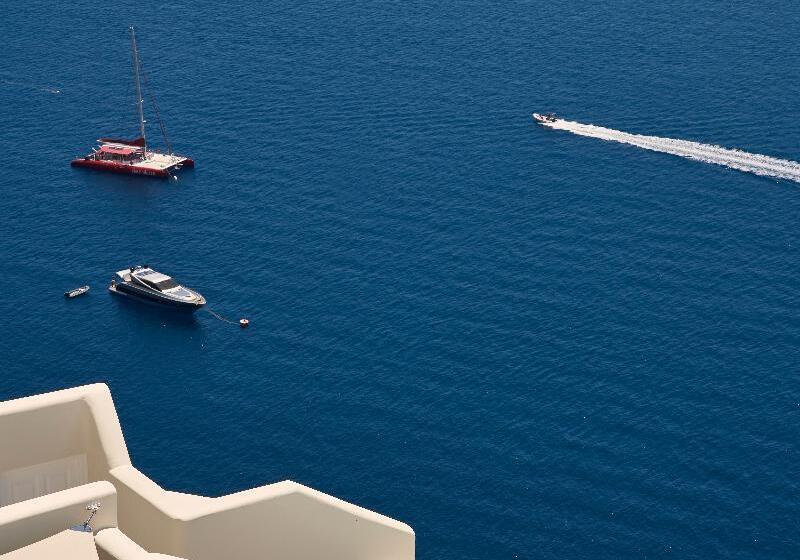 Люкс с Бассейном, Canaves Oia Suites   Small Luxury Hotels Of The World