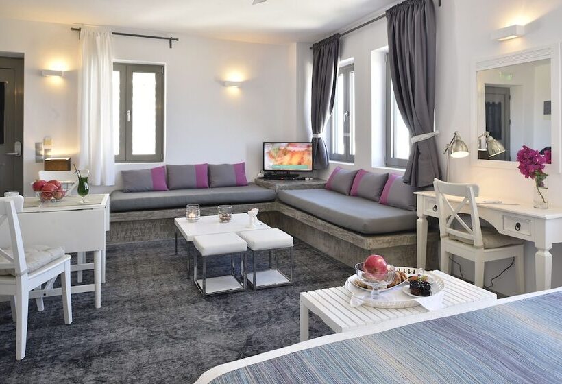 Полулюкс, Naoussa Hills Boutique Resort  Adults Only