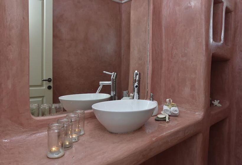 Президентский Люкс, Naoussa Hills Boutique Resort  Adults Only