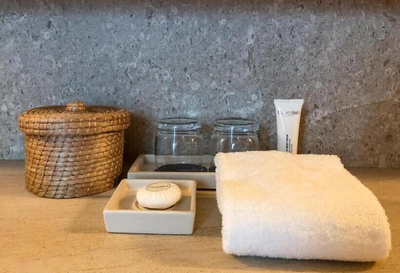 デラックストリプルルーム, Nobu Hotel Los Cabos