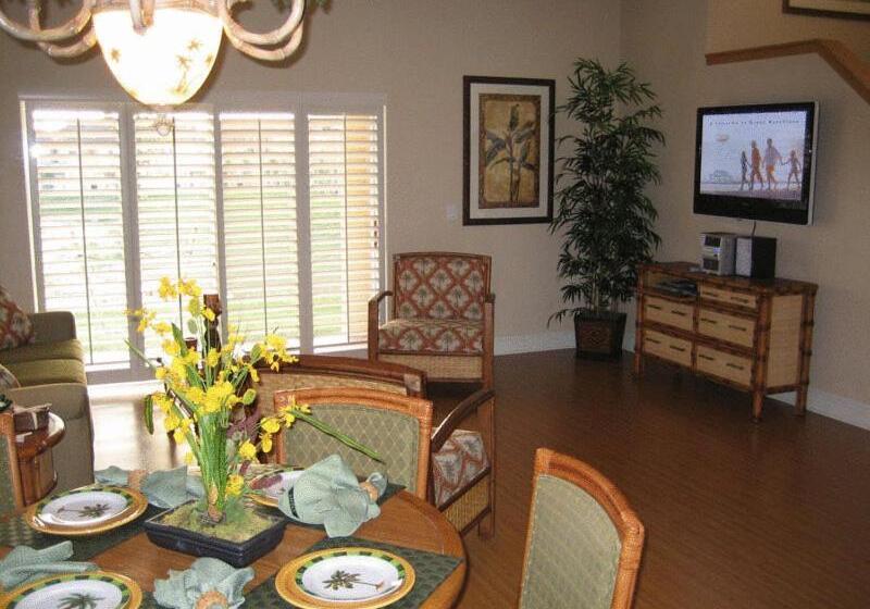 Casa 3 Dormitorios, Villas At Regal Palms Resort & Spa