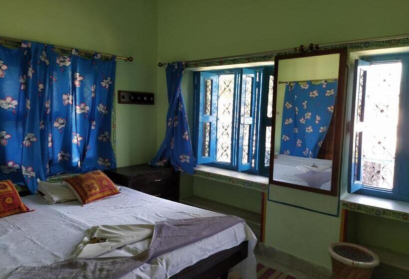 Quarto Estandar Banheiro Compartilhado, Bharatpur Palace