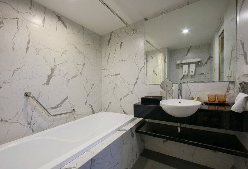 اتاق سوپریور, Hanoi Allure
