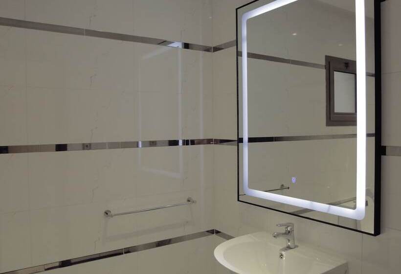 带3个卧室的套间, Makeen Homes By Warwick