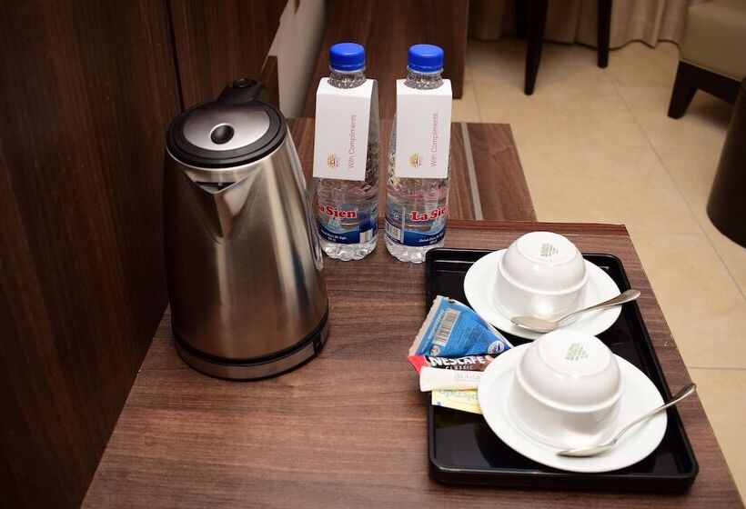 سوییت اجرایی, Monty Suites & Golf