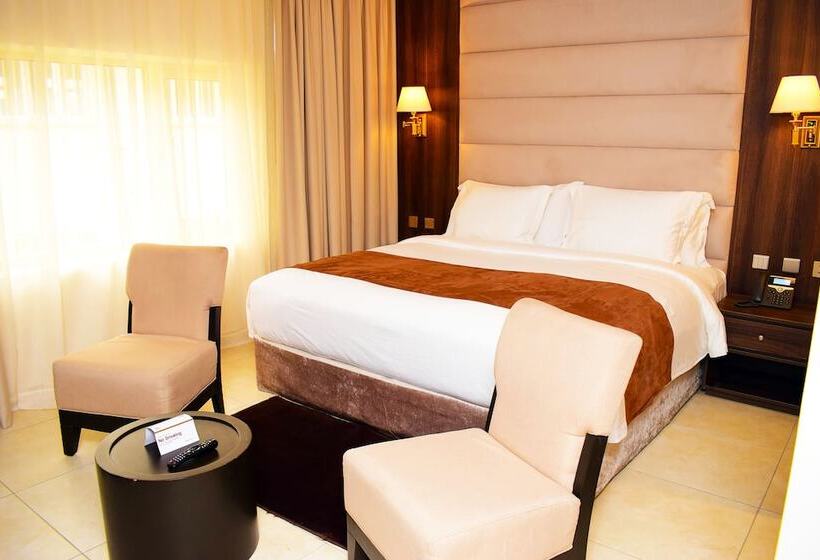 اتاق لوکس, Monty Suites & Golf