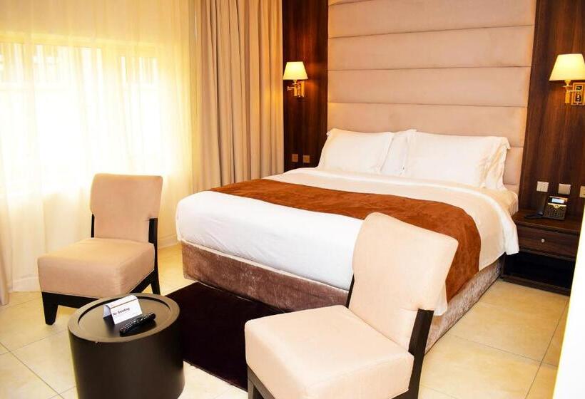 سوییت اجرایی, Monty Suites & Golf