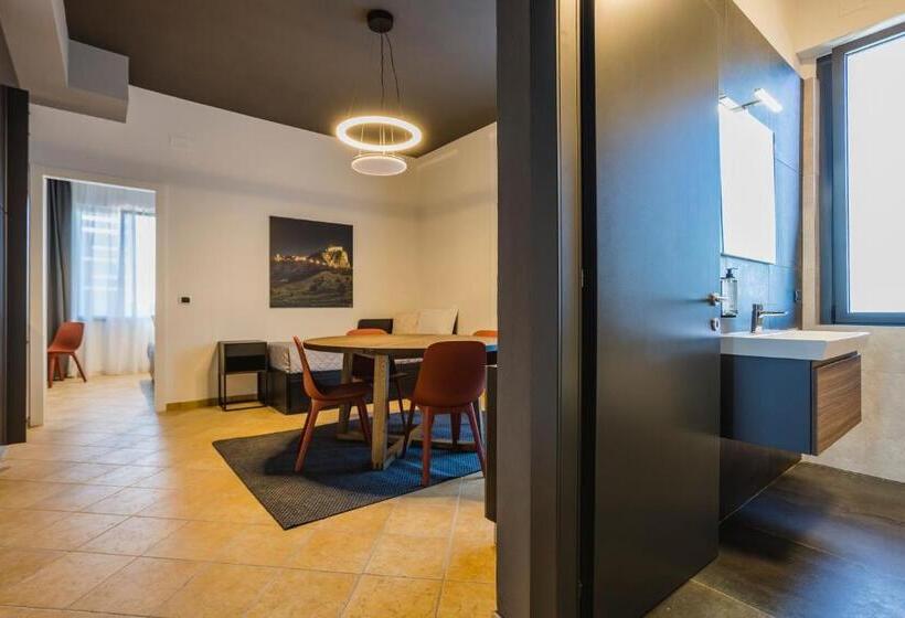 Appartement met 1 Slaapkamer, Residence 9 Line