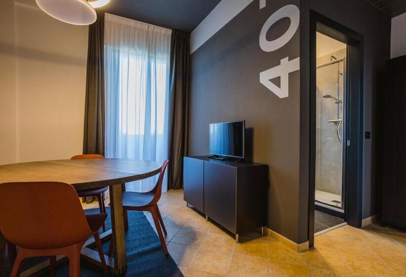 Appartement met 1 Slaapkamer, Residence 9 Line