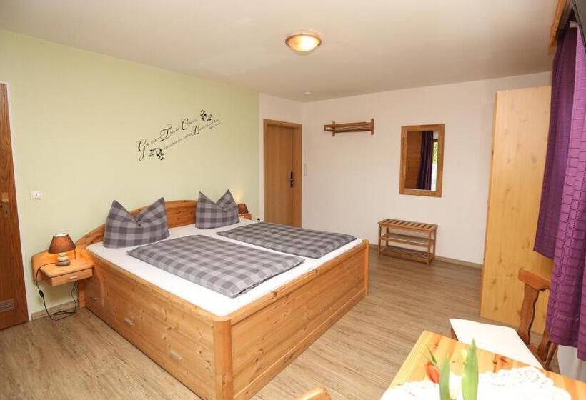 חדר סטנדרט עם מרפסת, Pension Bergsee