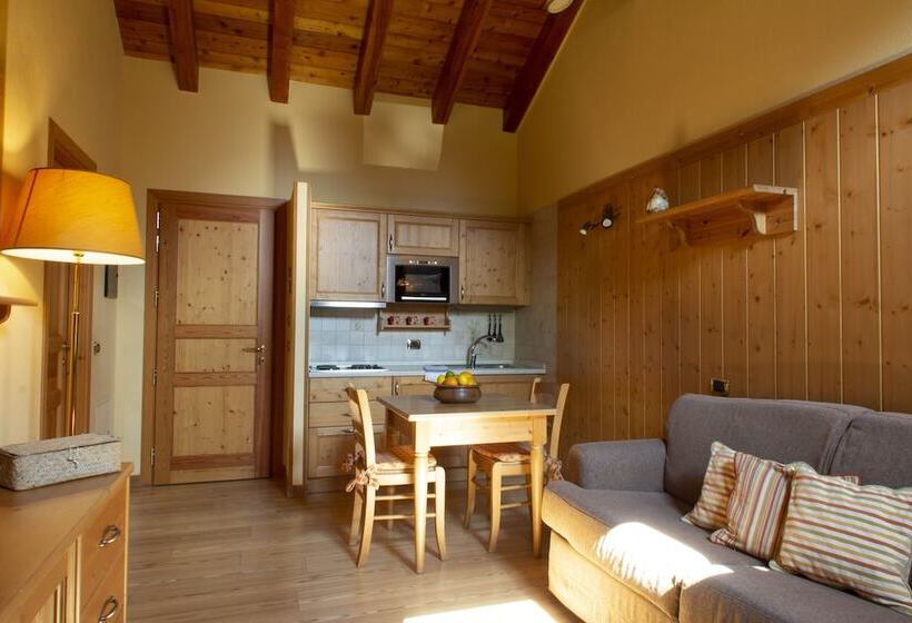 Студио Базик, Villa Fridau Resort