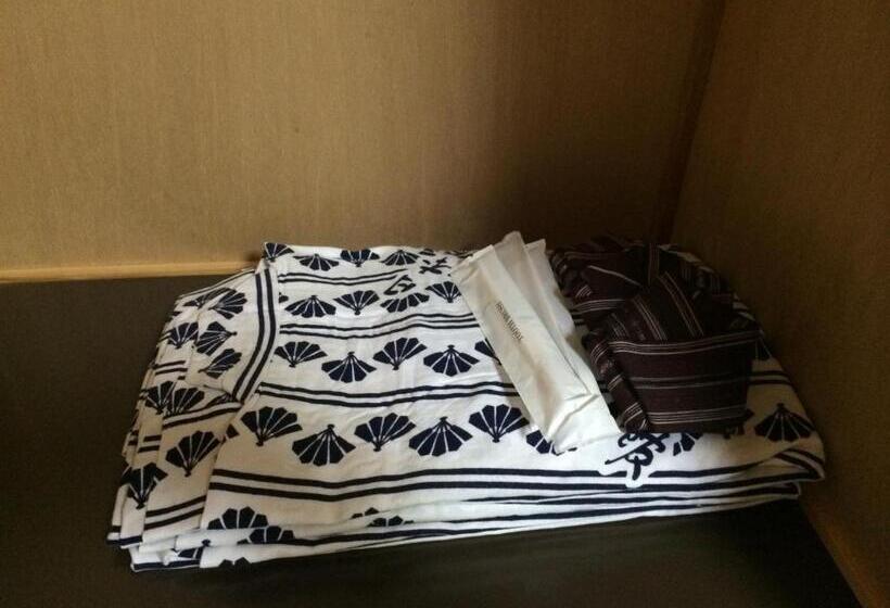 Pokój Standard Wspólna Łazienka, Nihonkan