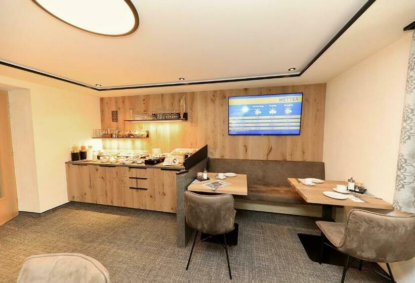 Номер Стандарт, Seeapart Pöder