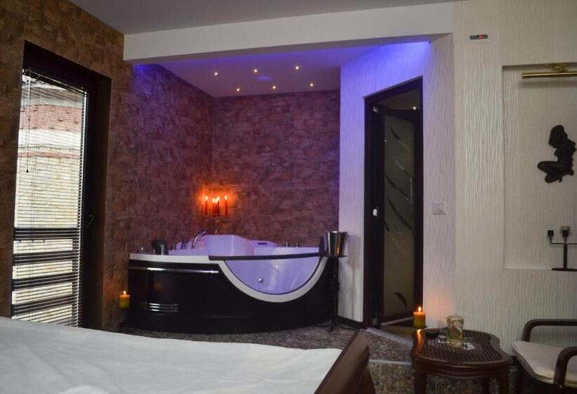 Номер Deluxe, Pension Casa Wenge